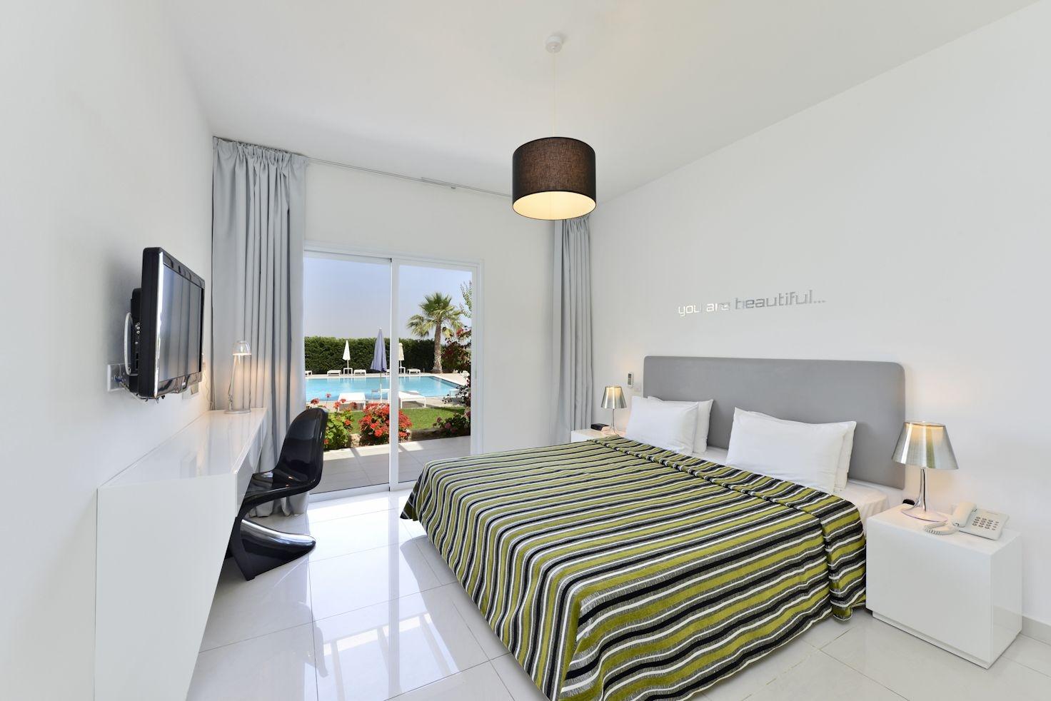 Hotell Mon Repos 4*