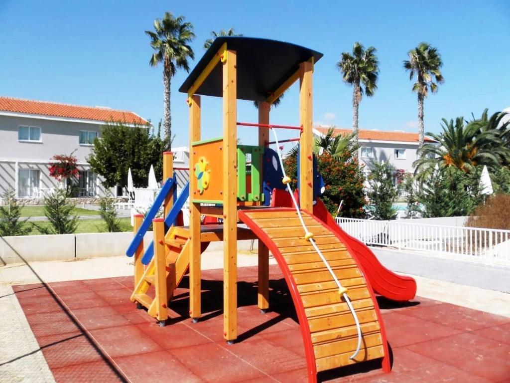 Mon Repos Hotell Ayia Napa